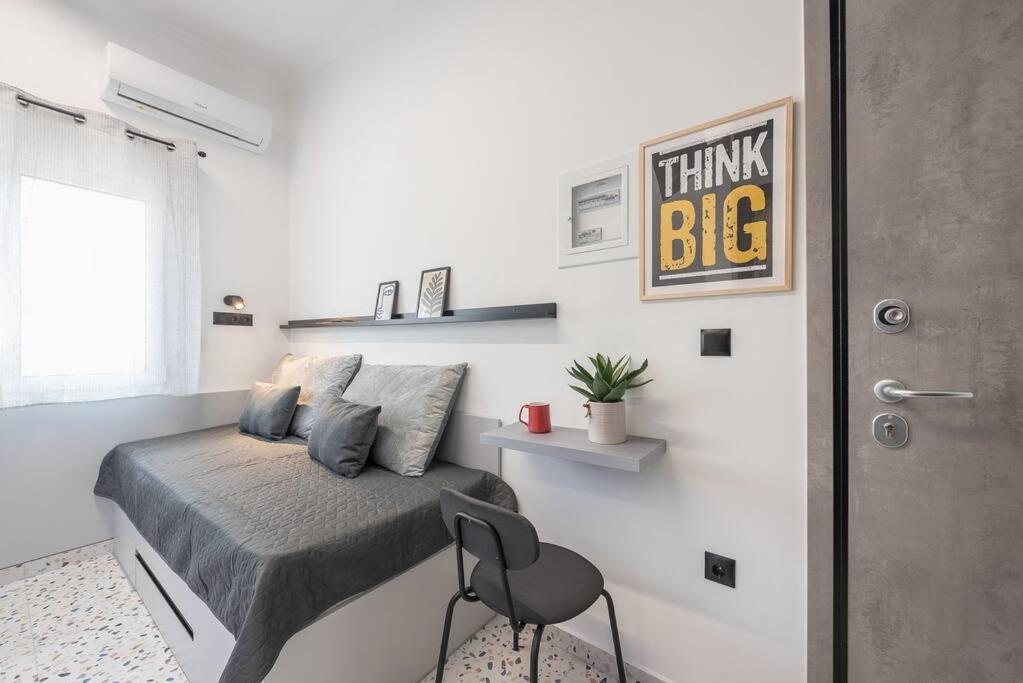 Tiny Apartment Αθήνα Εξωτερικό φωτογραφία